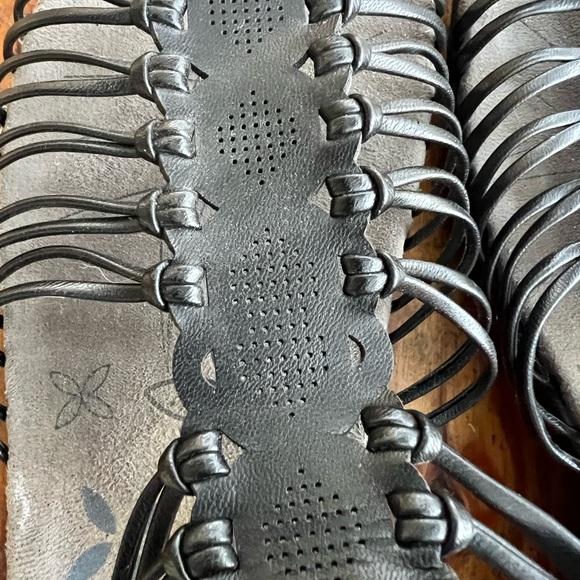 BARETRAPS Haydin Black Strappy Gladiator Wedge Women’s Sandals 10M - Picture 5 of 9